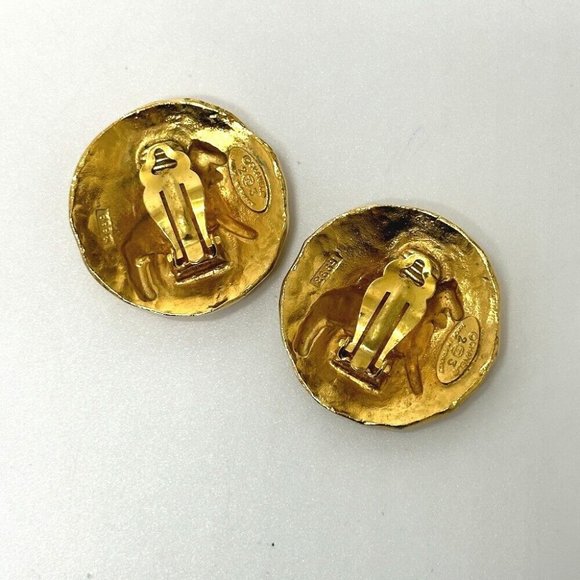 CHANEL vintage round lion Accessories with rice Earrings Metal Gold - Picture 6 of 9